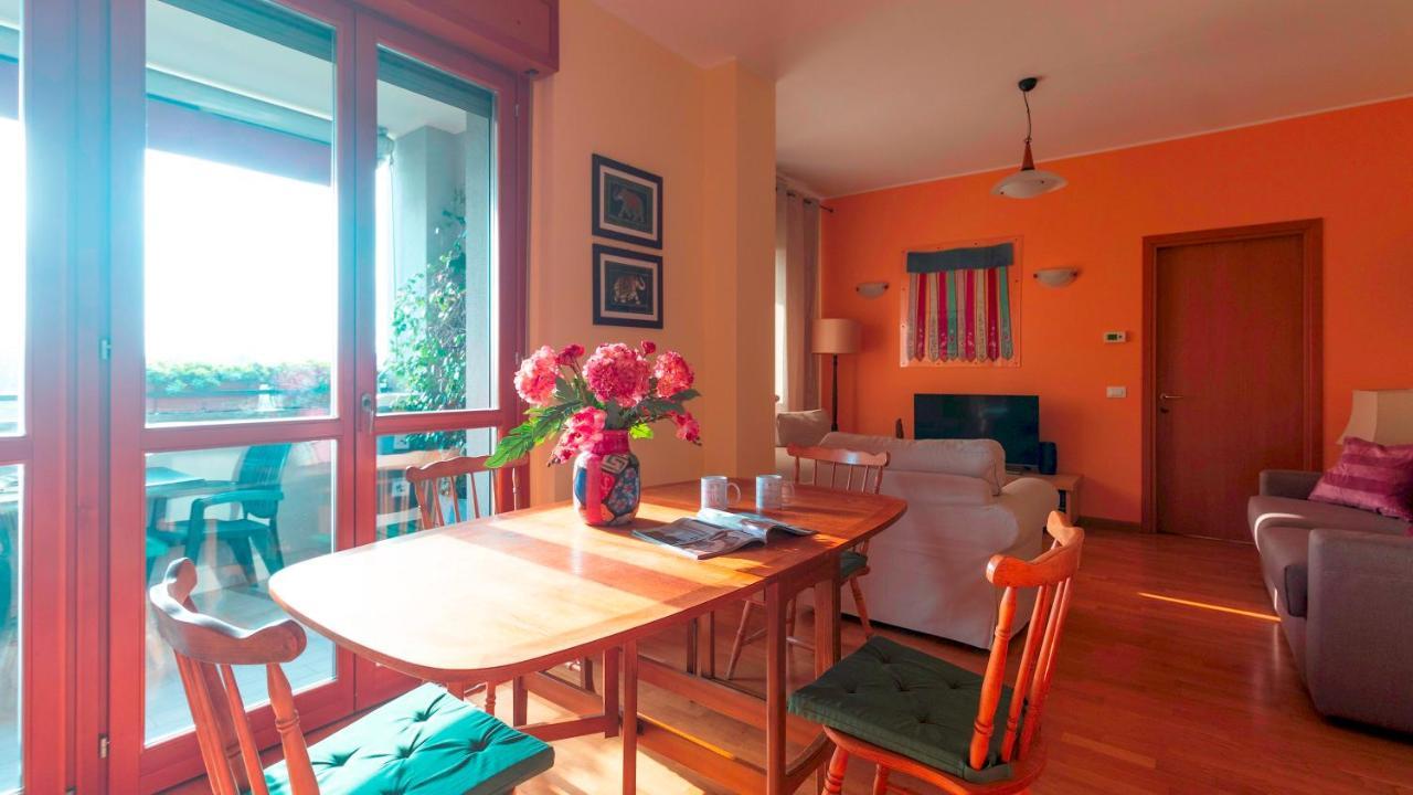 Italianway - Tolstoi 1 Apartamento Milão Exterior foto