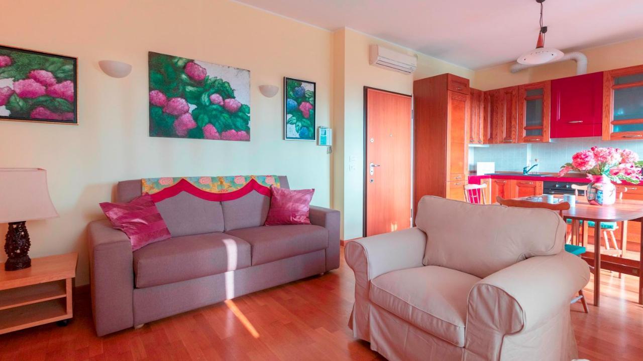 Italianway - Tolstoi 1 Apartamento Milão Exterior foto